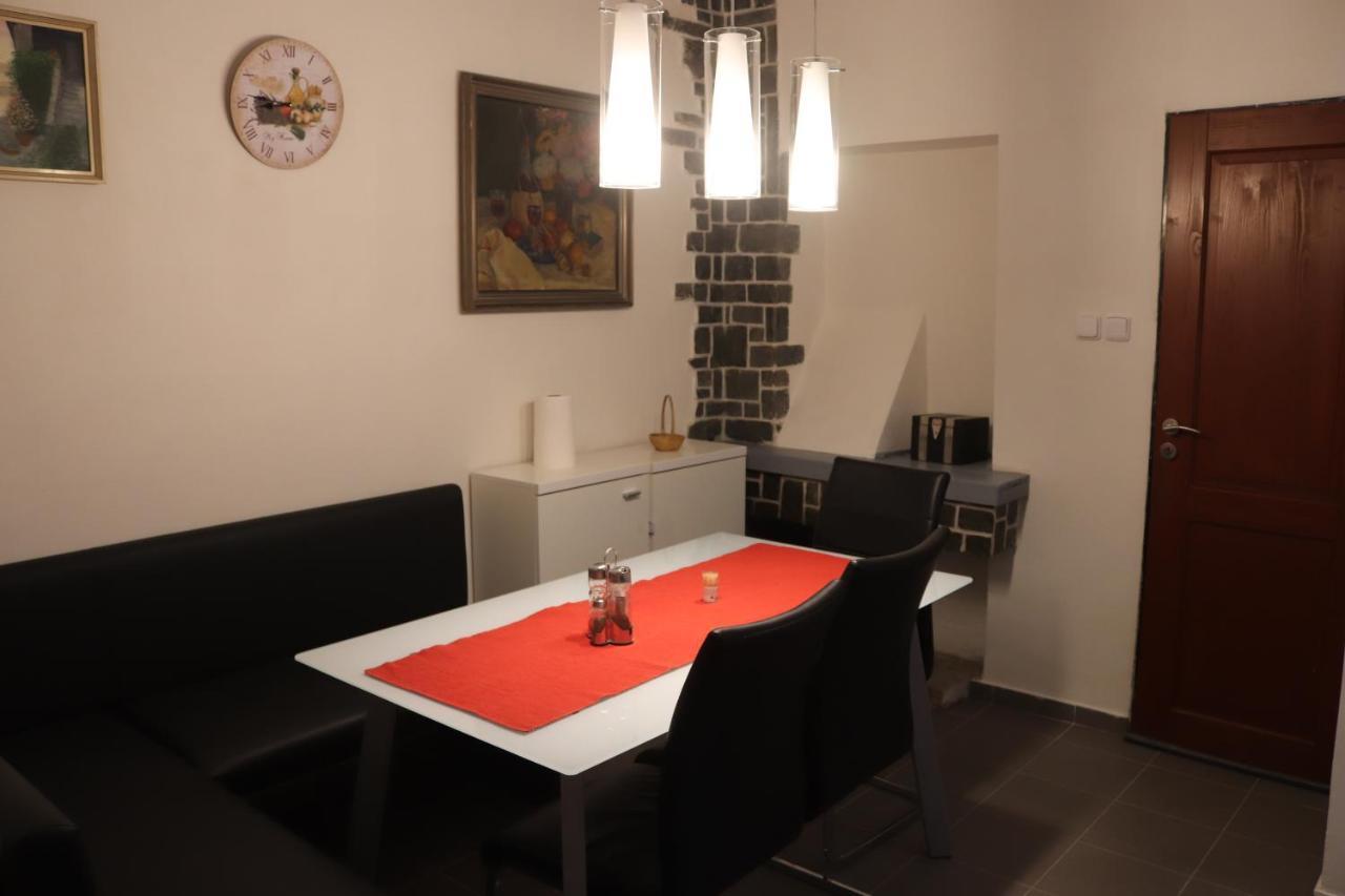 Apartman 825 亚希莫夫 外观 照片