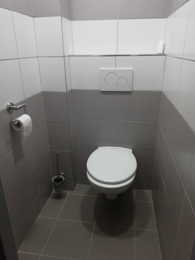 Apartman 825 亚希莫夫 外观 照片
